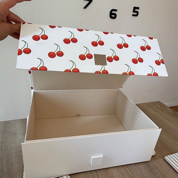 Louis Vuitton cherry box - Picture 2 of 4